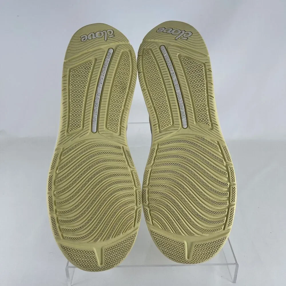 Clove Strada Healthcare Sneaker | STRA-1-BY-D | Women's 10.5 | Men's 9
